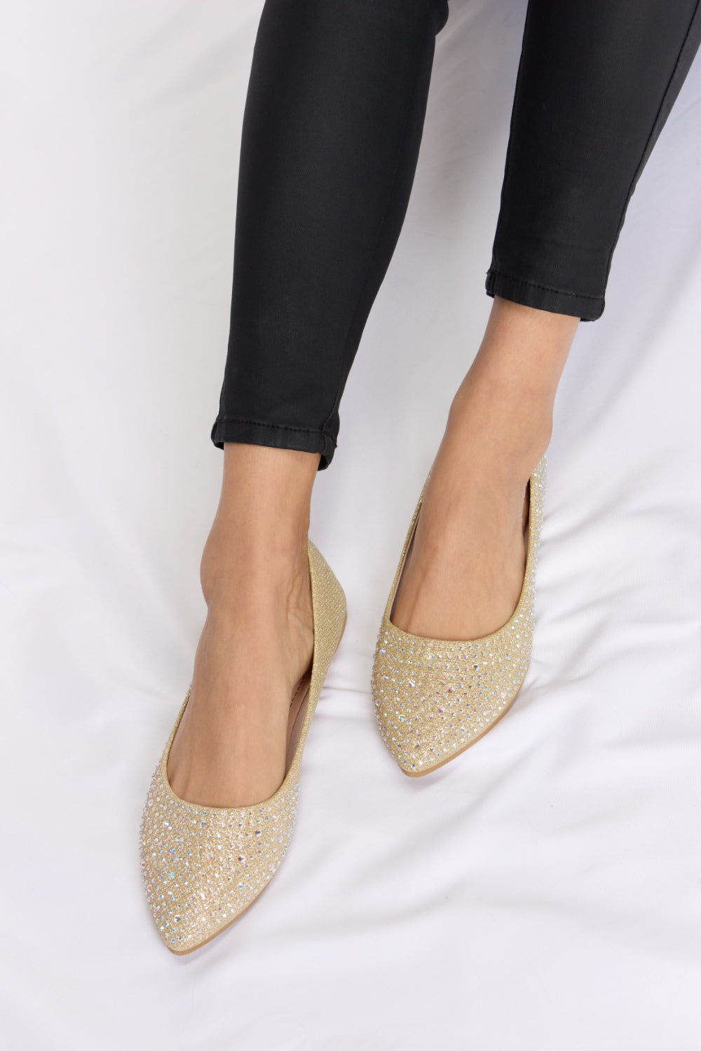 Forever Link Rhinestone Point Toe Flat Slip-Ons - AllIn Computer