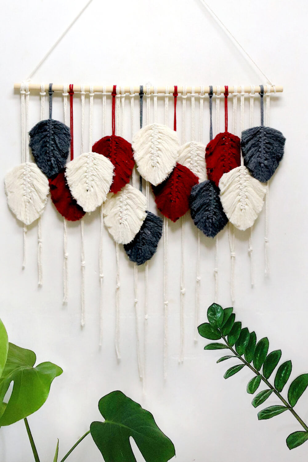 Hand-Woven Feather Macrame Hanging Wall Piece - AllIn Computer