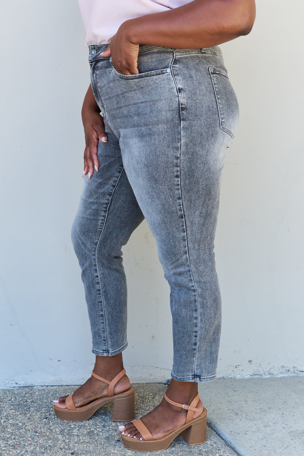 Judy Blue Racquel Full Size High Waisted Stone Wash Slim Fit Jeans - AllIn Computer