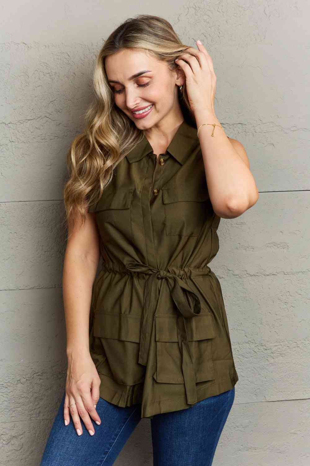 Ninexis Follow The Light Sleeveless Collared Button Down Top - AllIn Computer