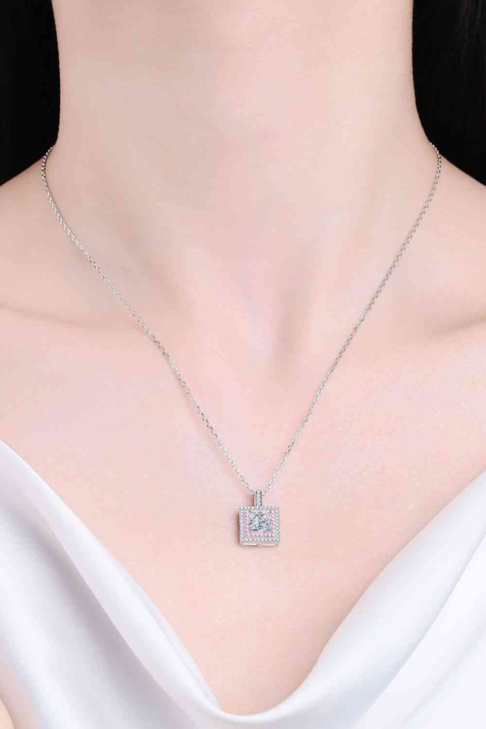 1 Carat Moissanite Square Pendant Chain Necklace - AllIn Computer