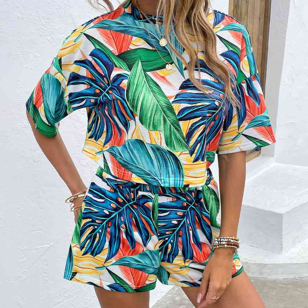 Printed Round Neck Dropped Shoulder Half Sleeve Top and Shorts Set - AllIn Computer