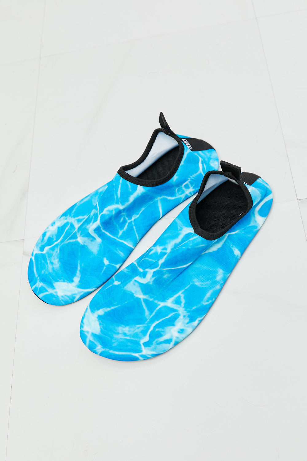 MMshoes On The Shore Water Shoes in Sky Blue - AllIn Computer