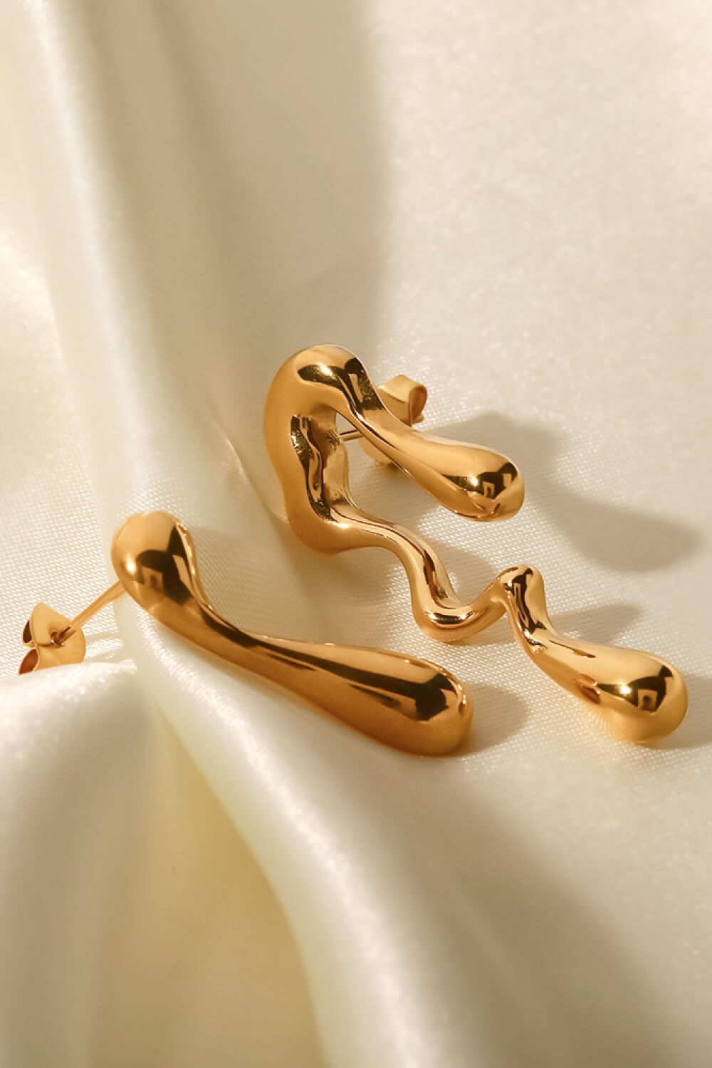 18K Gold Plated Geometric Mismatched Earrings - AllIn Computer