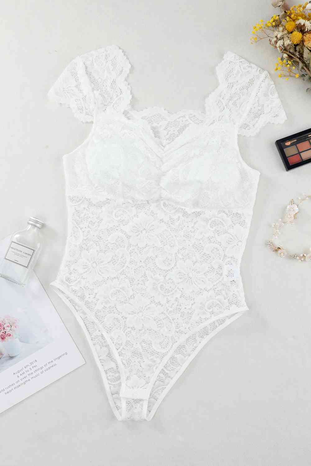 Ruched Sweetheart Neck Lace Bodysuit - AllIn Computer