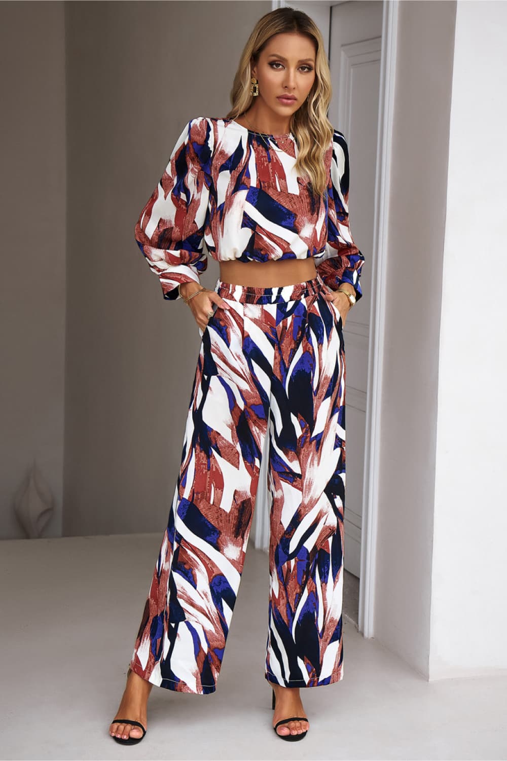 Printed Cropped Top and Pants Set - AllIn Computer