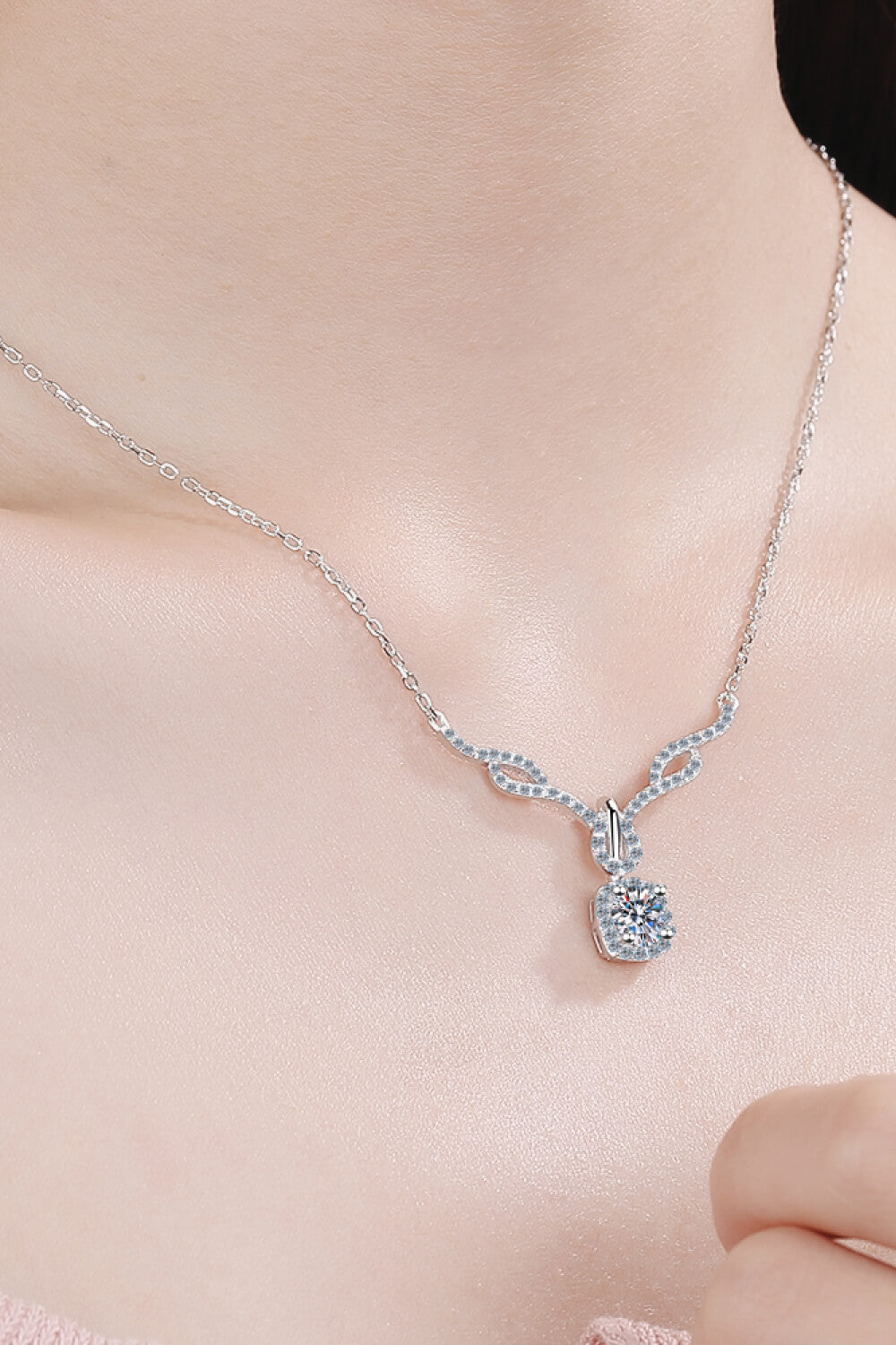Right On Trend Moissanite Pendant Necklace - AllIn Computer
