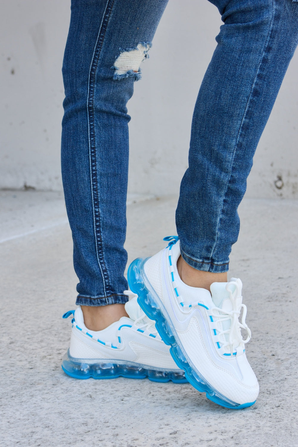 Forever Link  Lace-Up Air-Cushioned Athletic Shoes - AllIn Computer