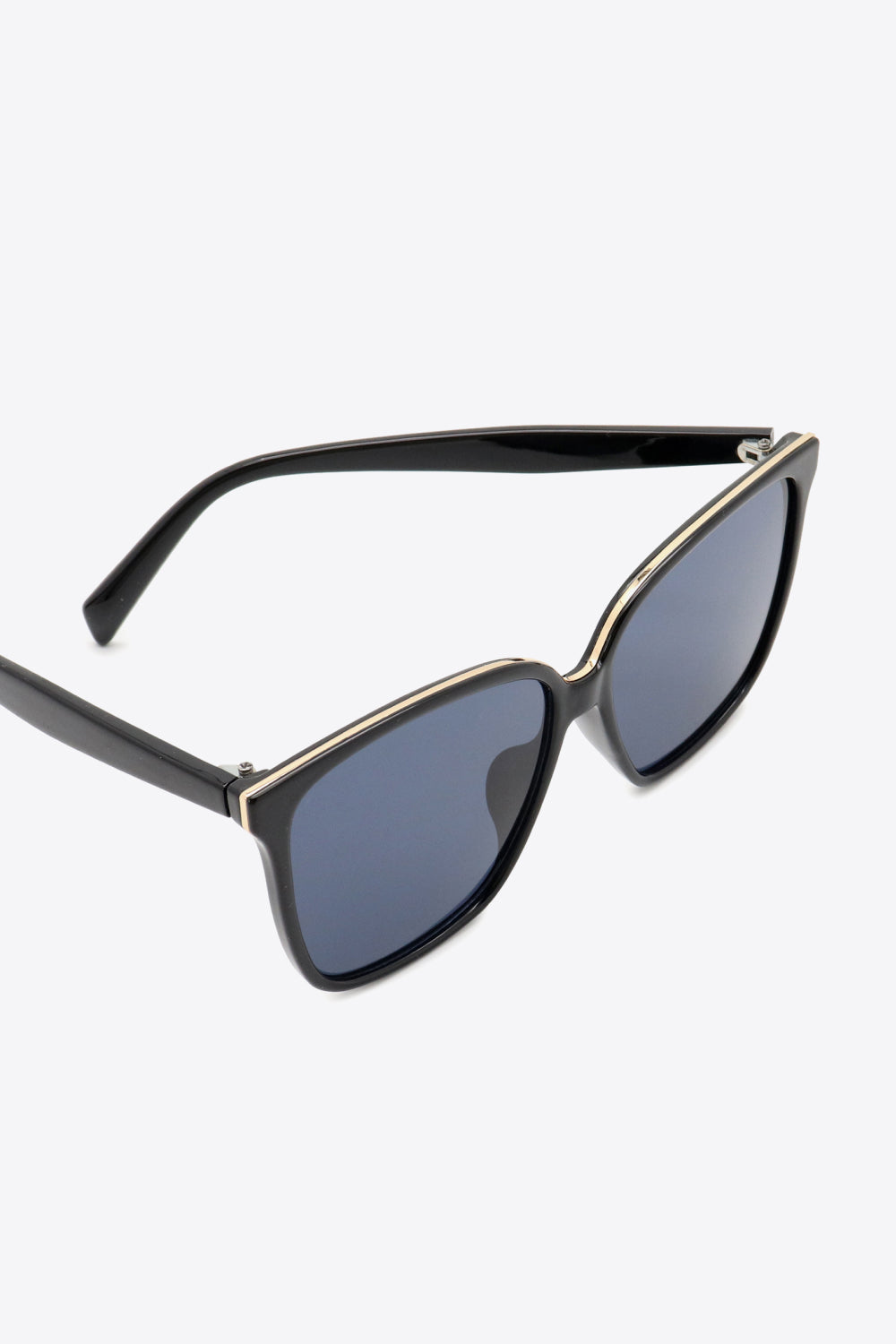 Polycarbonate Frame Wayfarer Sunglasses - AllIn Computer
