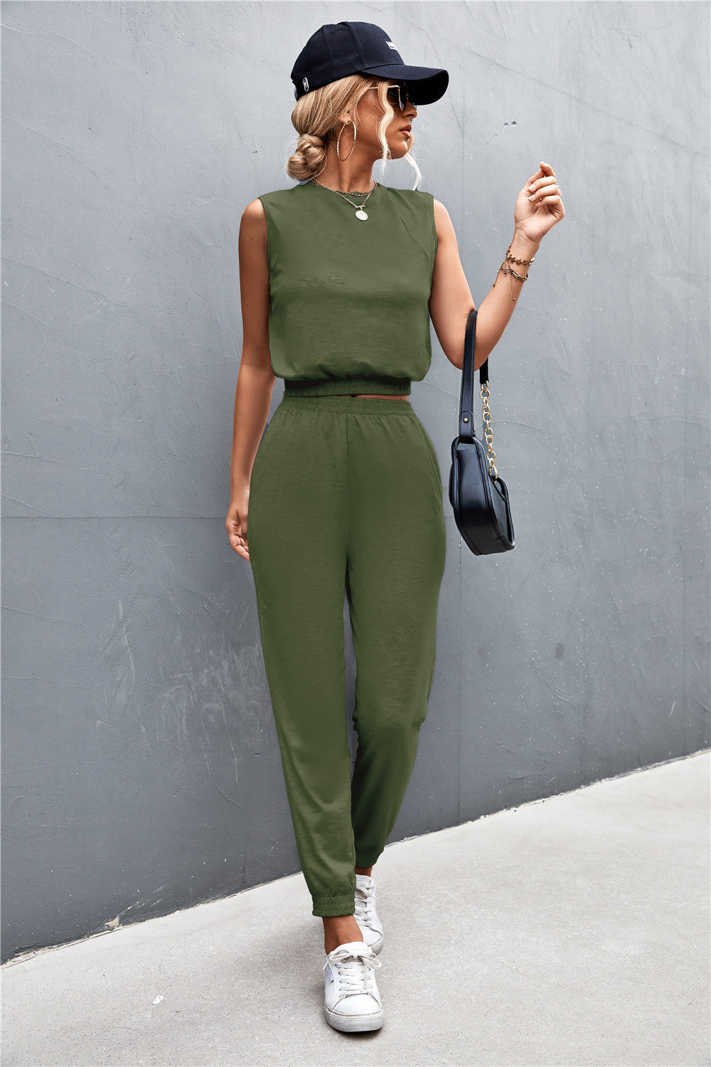 Sleeveless Top and Joggers Set - AllIn Computer
