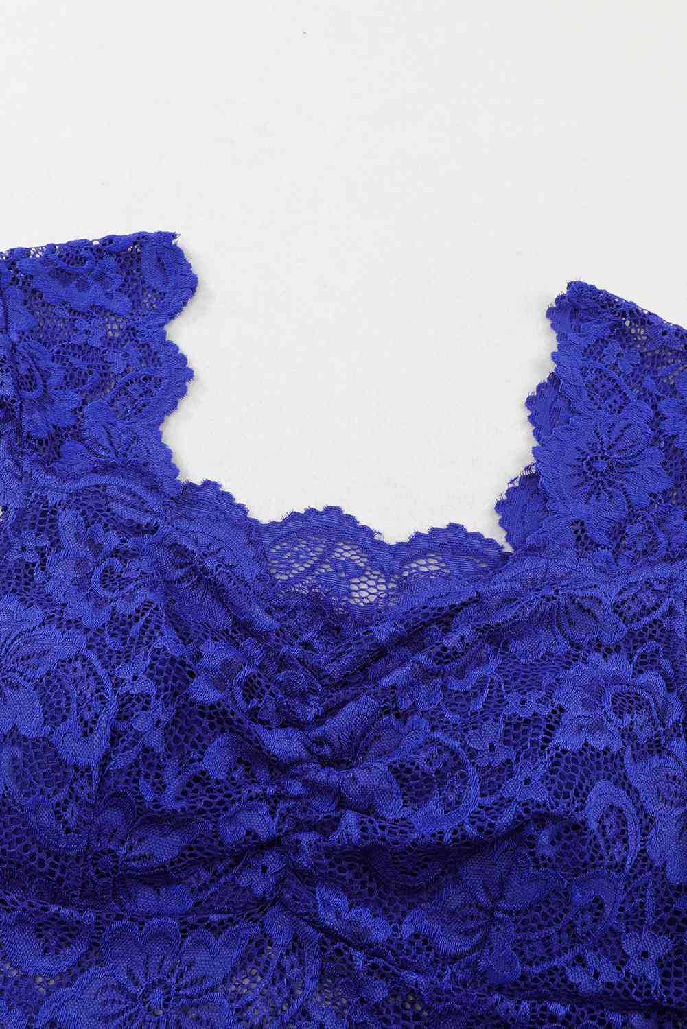 Ruched Sweetheart Neck Lace Bodysuit - AllIn Computer