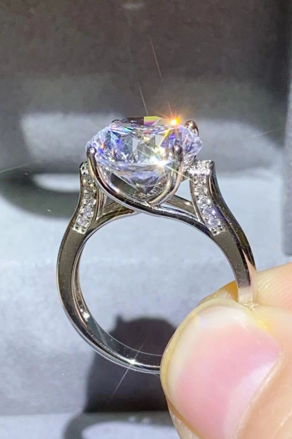 5 Carat Moissanite Platinum-Plated Ring - AllIn Computer
