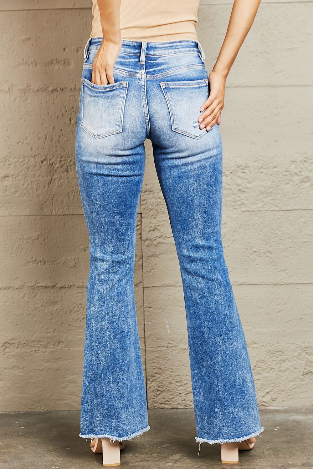 BAYEAS Izzie Mid Rise Bootcut Jeans - AllIn Computer