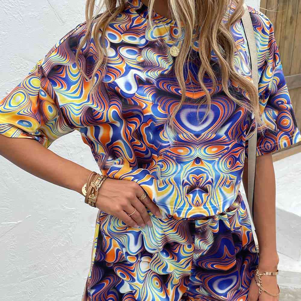 Printed Round Neck Dropped Shoulder Half Sleeve Top and Shorts Set - AllIn Computer