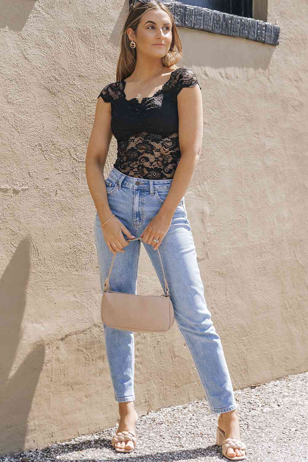 Ruched Sweetheart Neck Lace Bodysuit - AllIn Computer