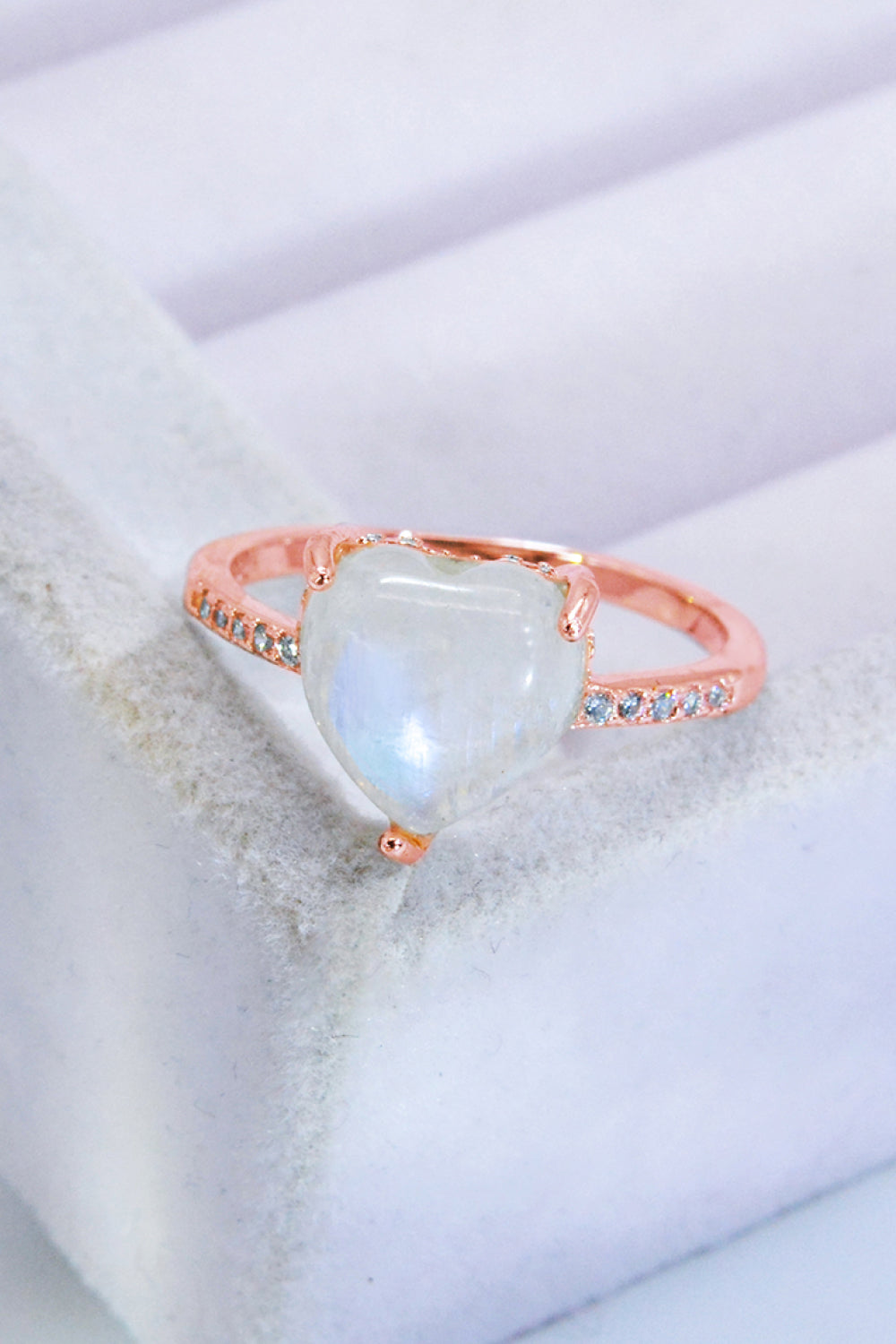 Heart-Shaped Natural Moonstone Ring - AllIn Computer