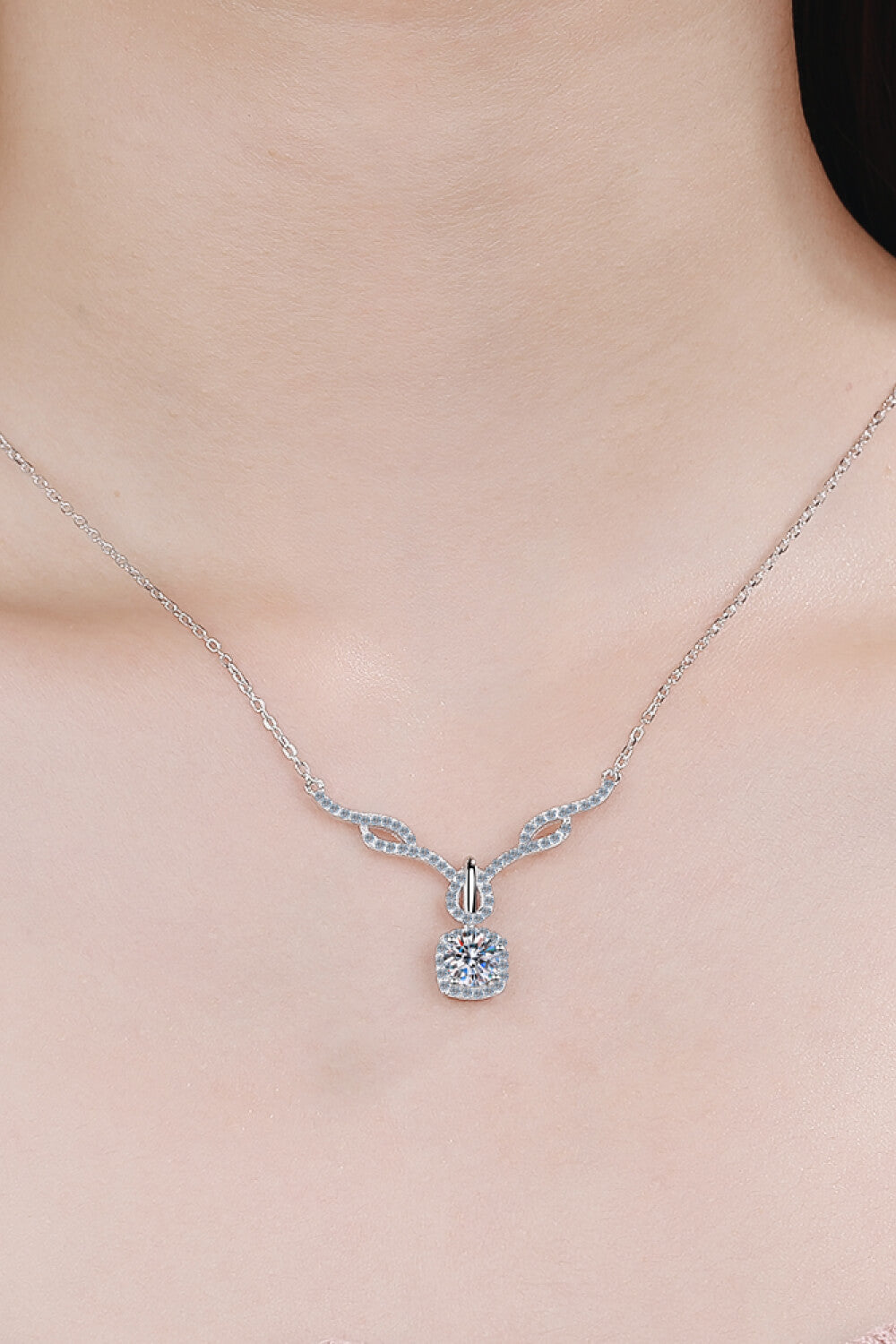 Right On Trend Moissanite Pendant Necklace - AllIn Computer