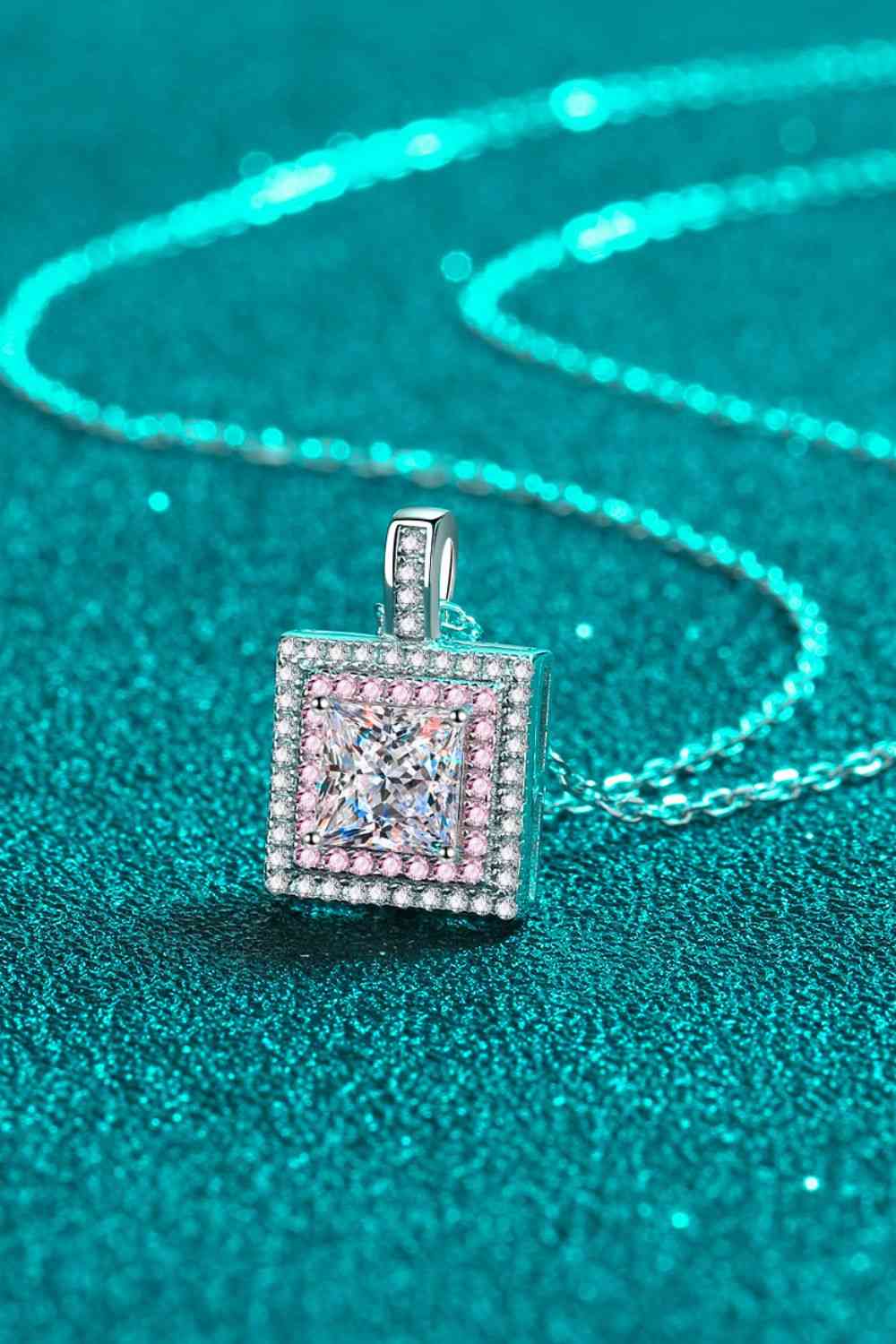 1 Carat Moissanite Square Pendant Chain Necklace - AllIn Computer