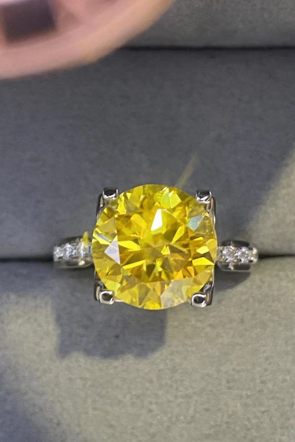 5 Carat Moissanite 925 Sterling Silver Ring in Banana Yellow - AllIn Computer