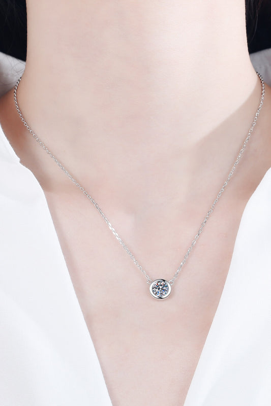 Moissanite Round Pendant Chain Necklace - AllIn Computer
