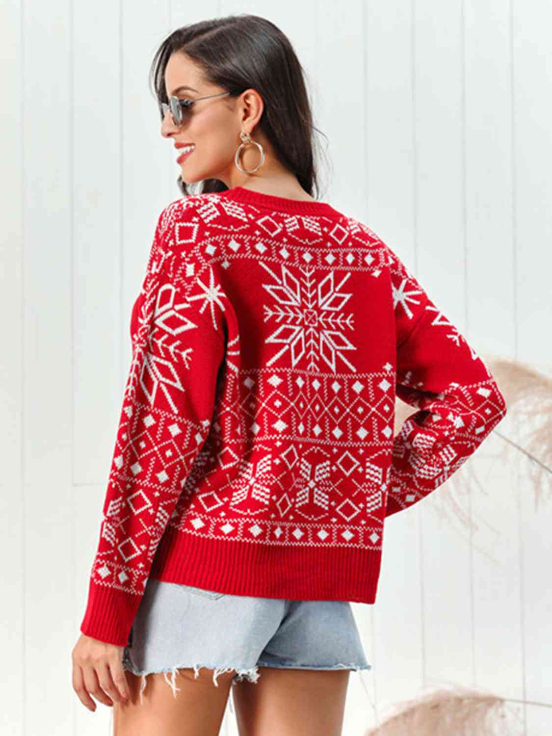 Snowflake Pattern Round Neck Sweater - AllIn Computer