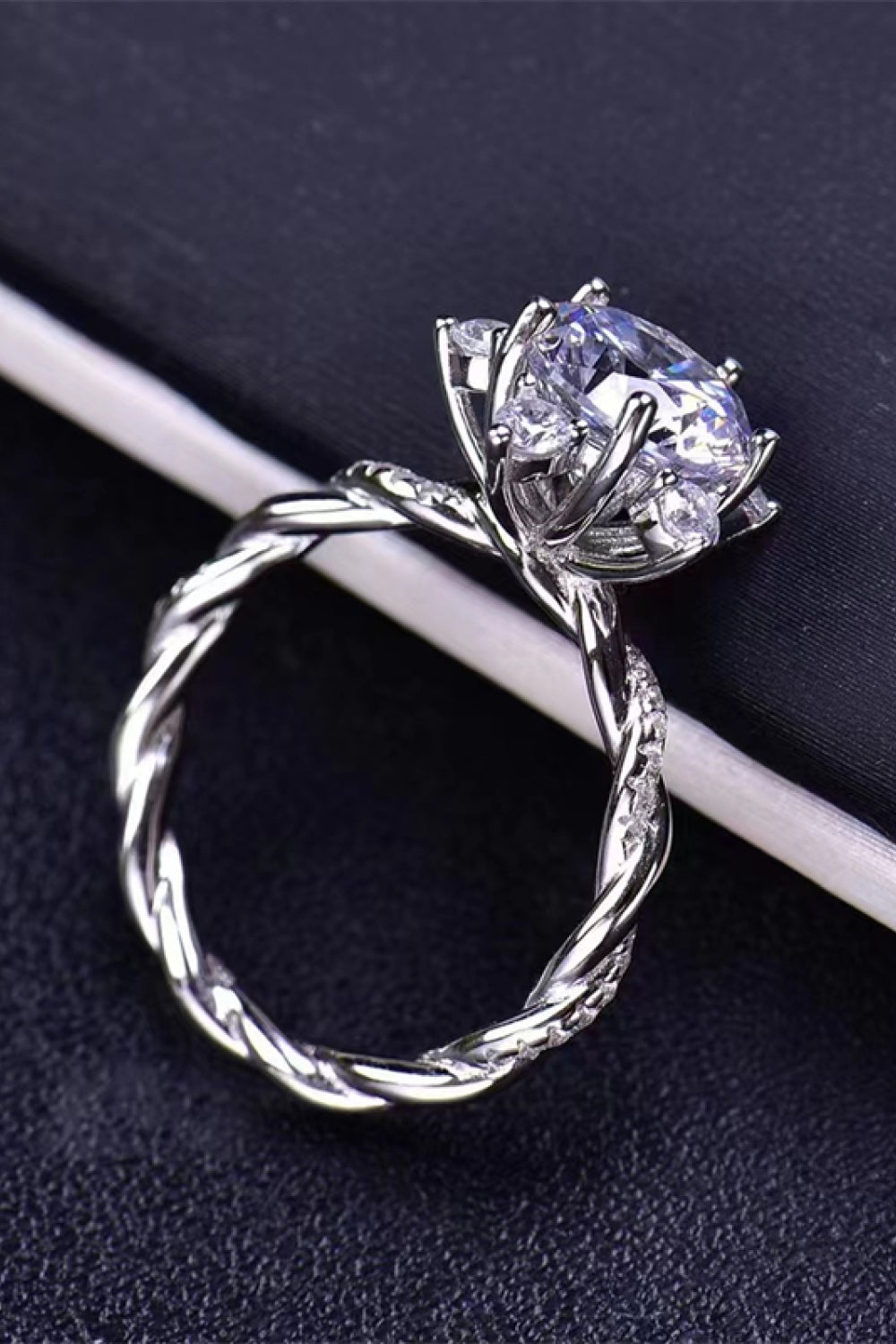 3 Carat Moissanite Twisted Ring - AllIn Computer