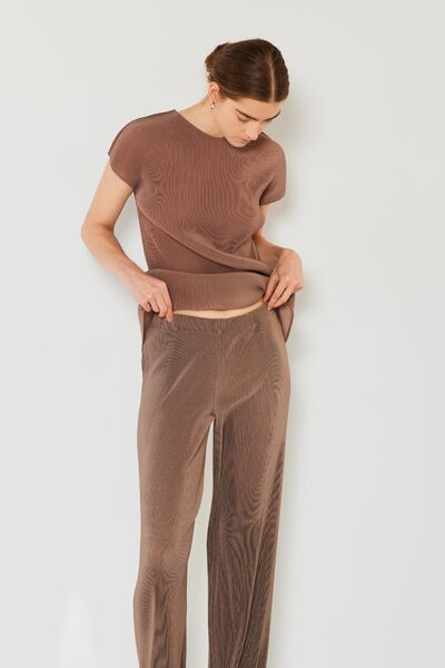 Marina West Swim Rib Pleated Cap Sleeve Top - AllIn Computer