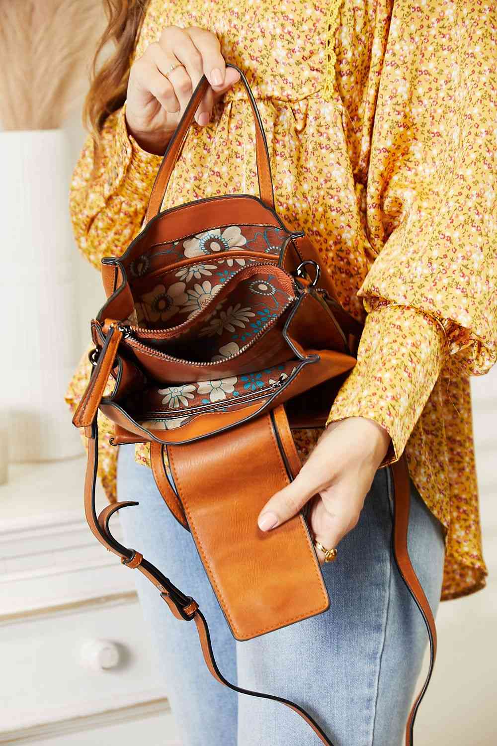 SHOMICO Multi-Compartment PU Crossbody Bag - AllIn Computer