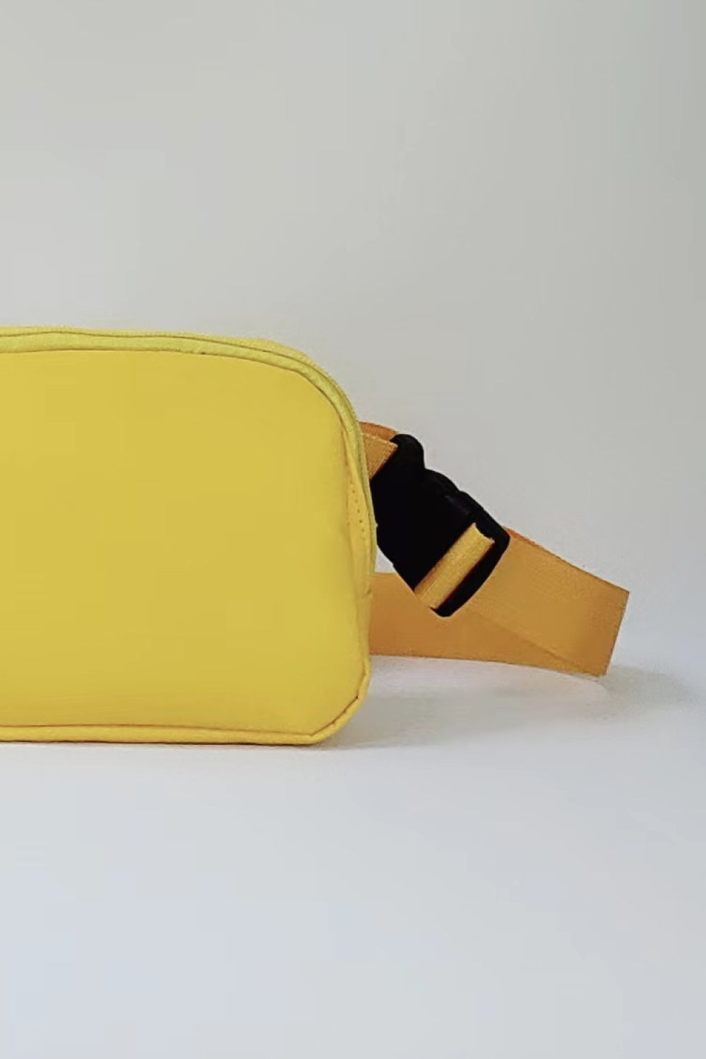 Buckle Zip Closure Fanny Pack - AllIn Computer
