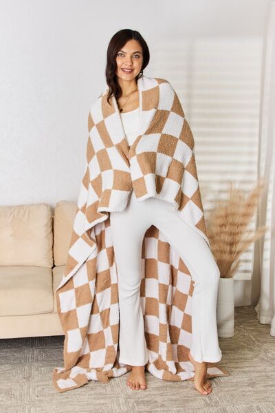 Cuddley Checkered Decorative Throw Blanket - AllIn Computer