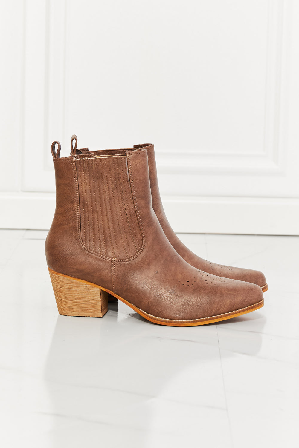 MMShoes Love the Journey Stacked Heel Chelsea Boot in Chestnut - AllIn Computer