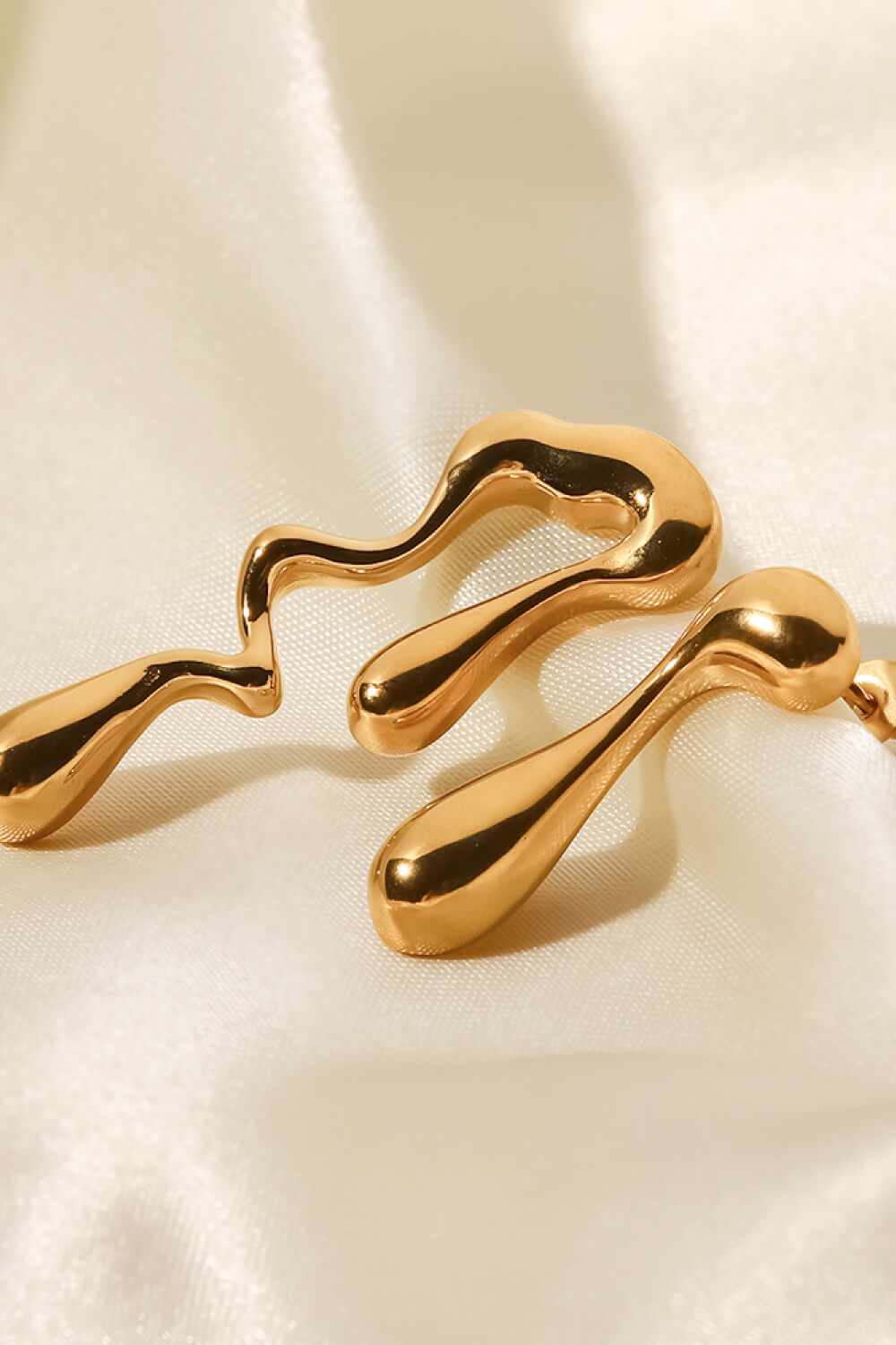 18K Gold Plated Geometric Mismatched Earrings - AllIn Computer