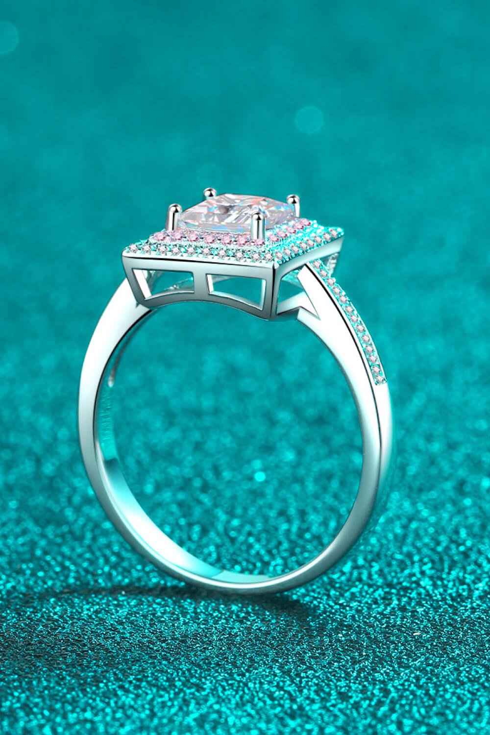 Stay Elegant 1 Carat Moissanite Ring - AllIn Computer