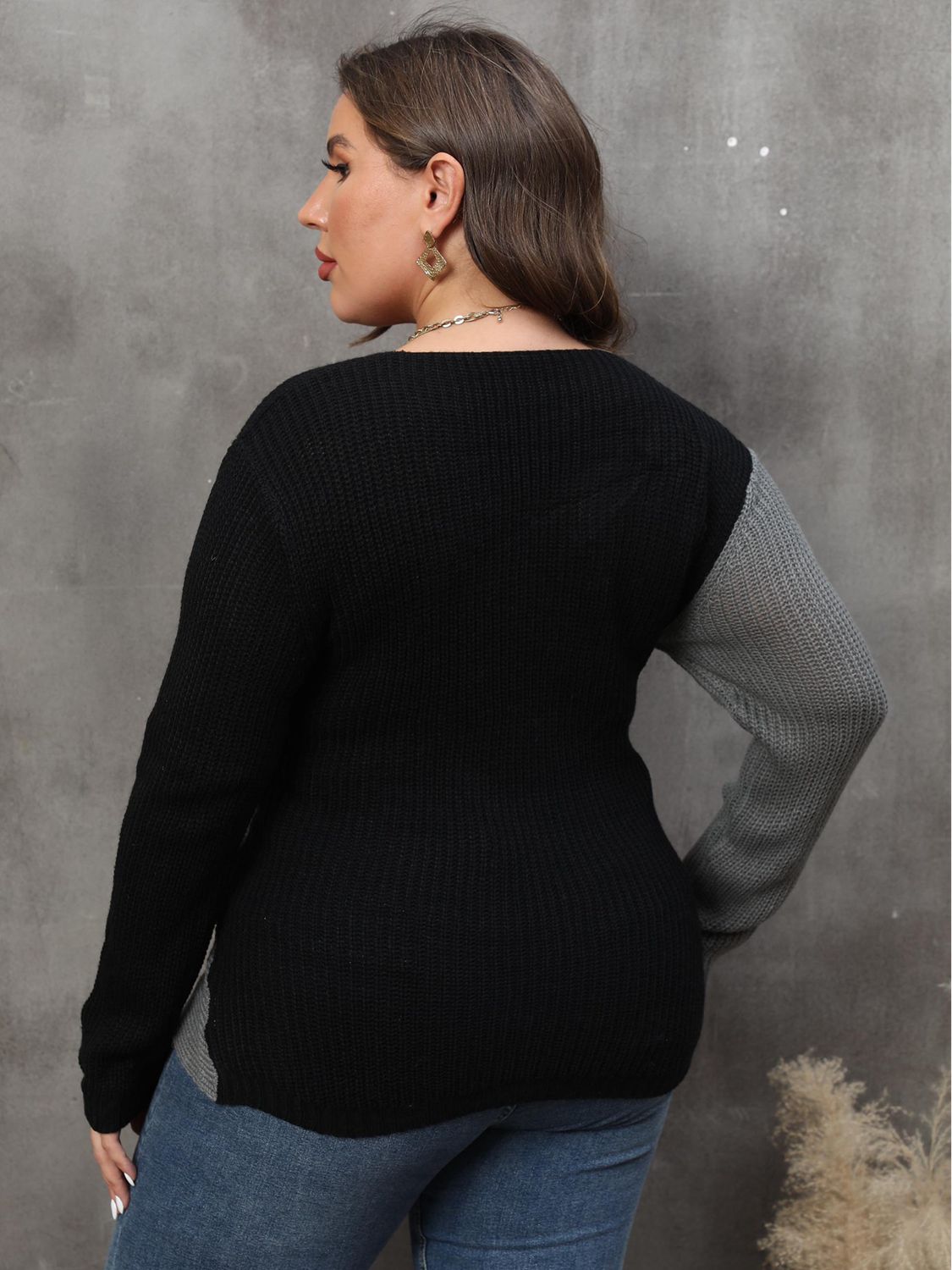 Plus Size Two-Tone Surplice Neck Sweater - AllIn Computer