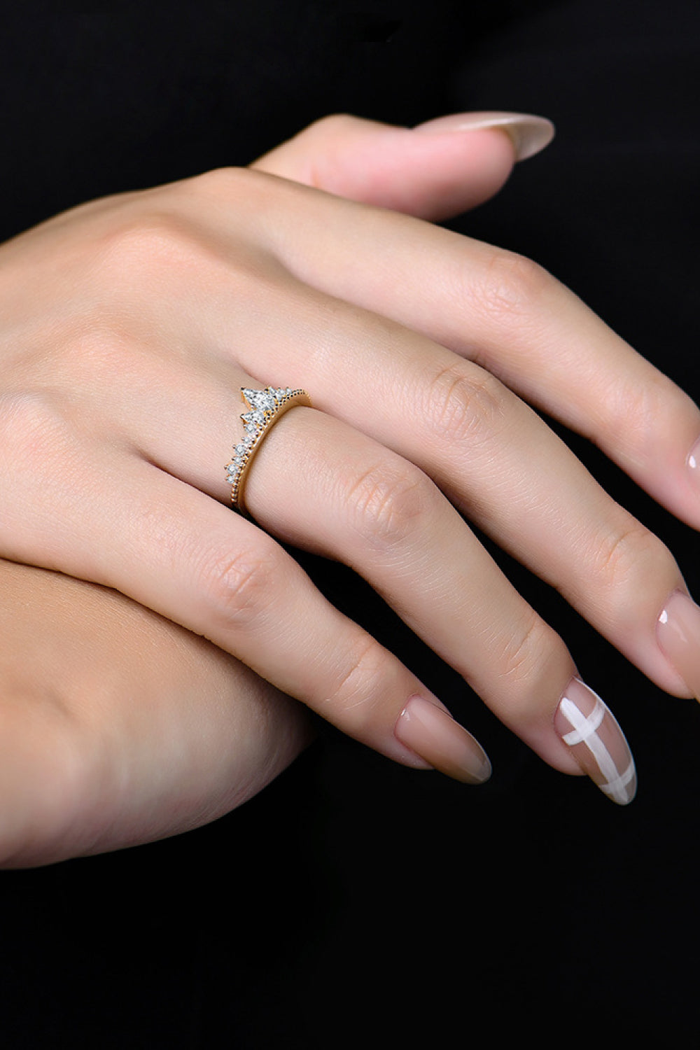 Crown Shape Moissanite Ring - AllIn Computer