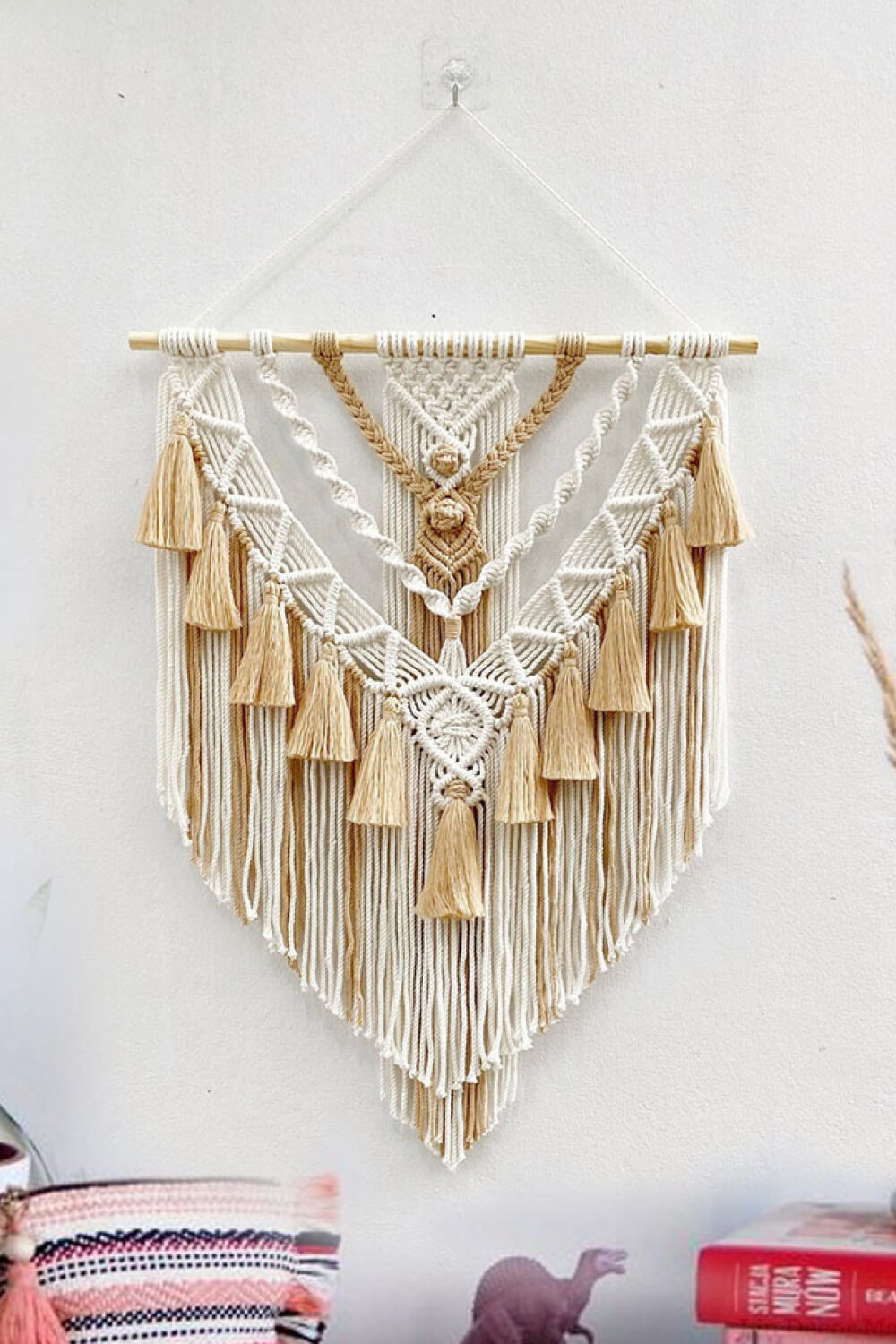 Two-Tone Macrame Hanging Wall Piece - AllIn Computer