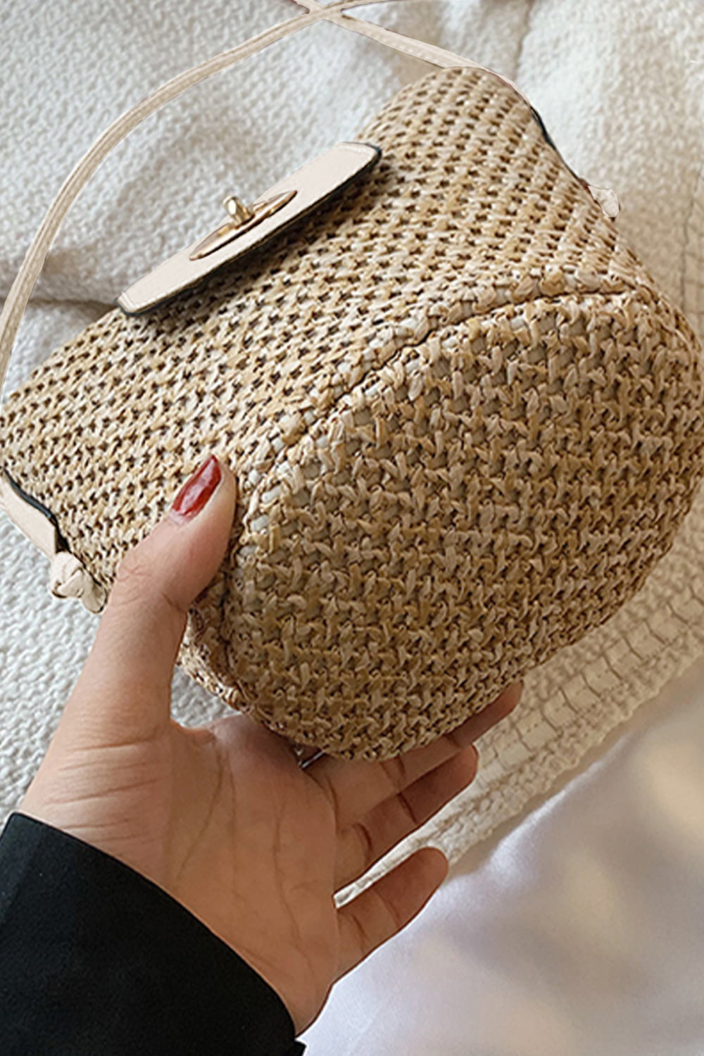 Baeful Straw Bucket Bag | BAGS & ACCESSORIES | Baeful, Bags, Bags & Luggage, bucket bags, Ship From Overseas, Shipping Delay 08/03/2023 - 08/15/2023, ShippingDelay 08/03/2023 - 08/15/2023 | Trendsi