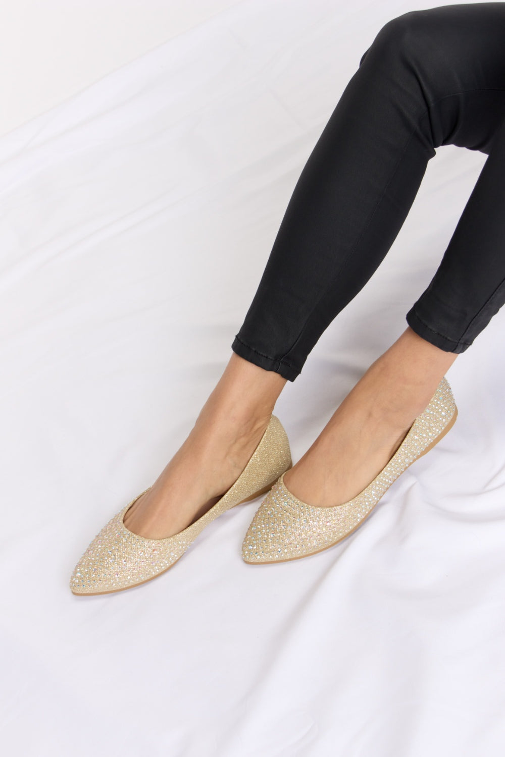 Forever Link Rhinestone Point Toe Flat Slip-Ons - AllIn Computer