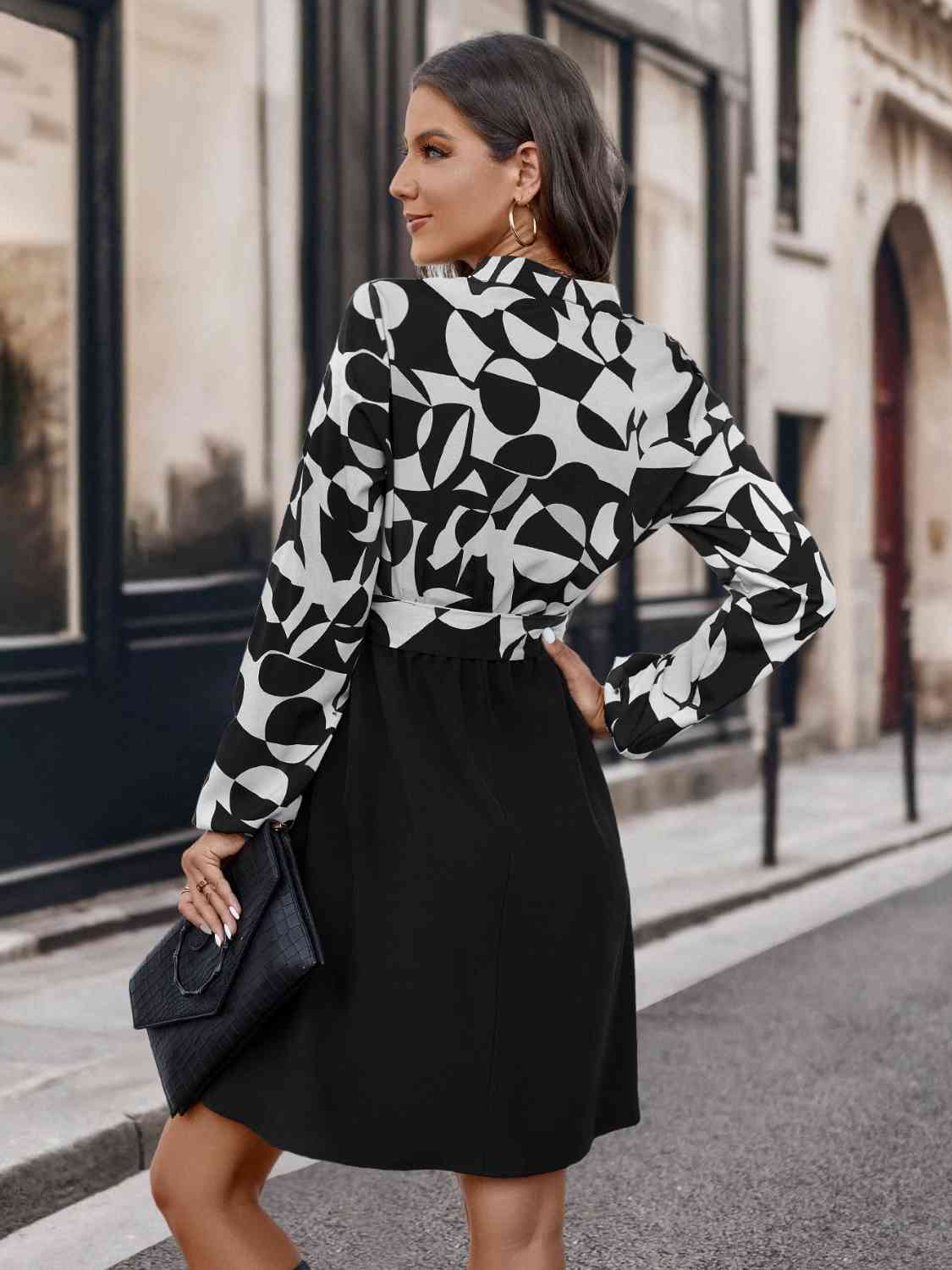 Contrast Notched Tie Front Long Sleeve Dress - AllIn Computer