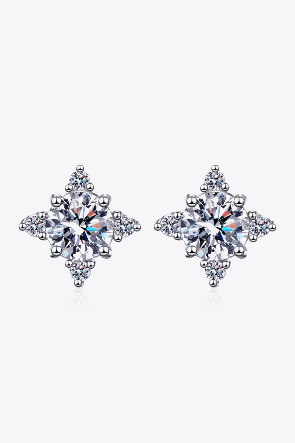 Four Leaf Clover 2 Carat Moissanite Stud Earrings - AllIn Computer