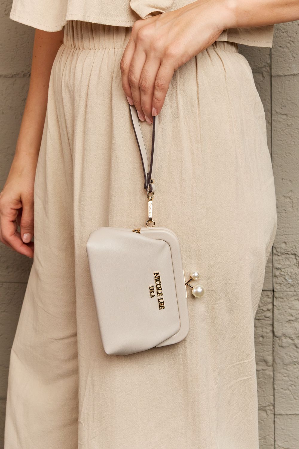 Nicole Lee USA Elise Pearl Coin Purse - AllIn Computer