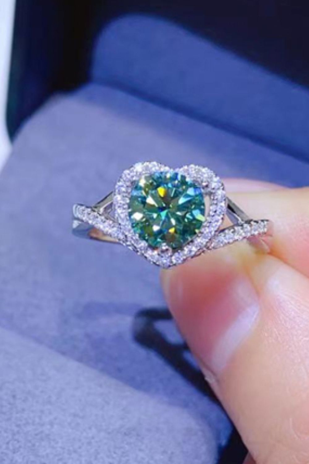 Adored 1 Carat Moissanite 925 Sterling Silver Heart Ring - AllIn Computer