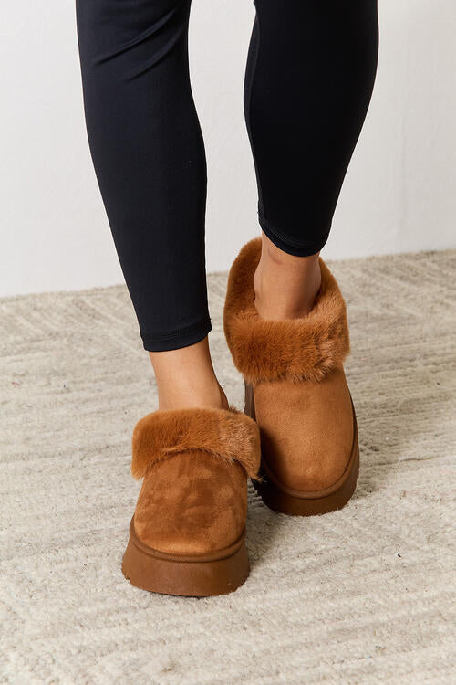 Legend Footwear Furry Chunky Platform Ankle Boots - AllIn Computer