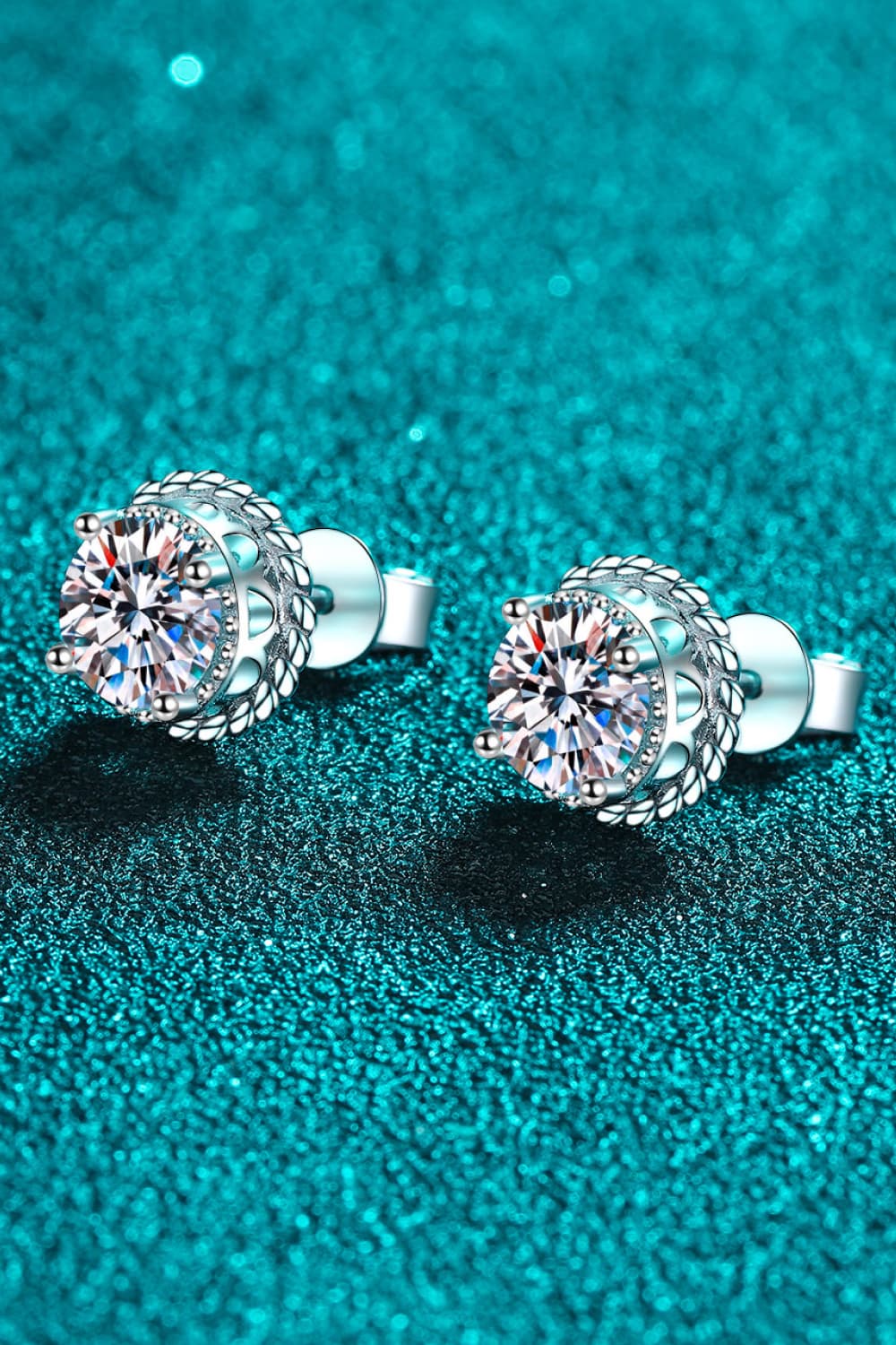 2 Carat Moissanite 925 Sterling Silver Stud Earrings - AllIn Computer