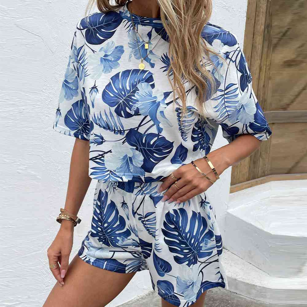 Floral Print Round Neck Dropped Shoulder Top and Shorts Set - AllIn Computer