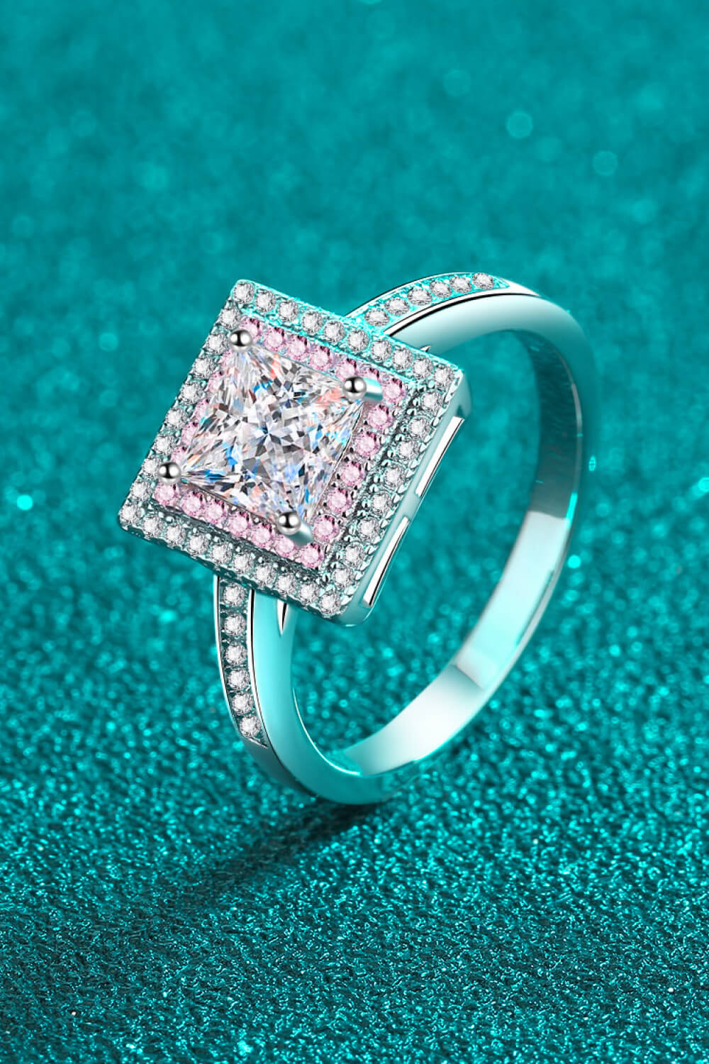 Stay Elegant 1 Carat Moissanite Ring - AllIn Computer