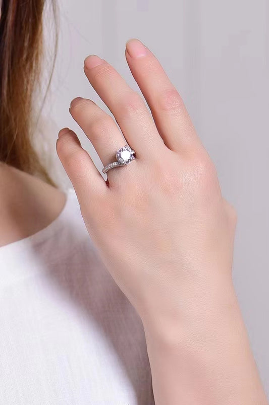 Keep Your Eyes On Me 3 Carat Moissanite Ring - AllIn Computer