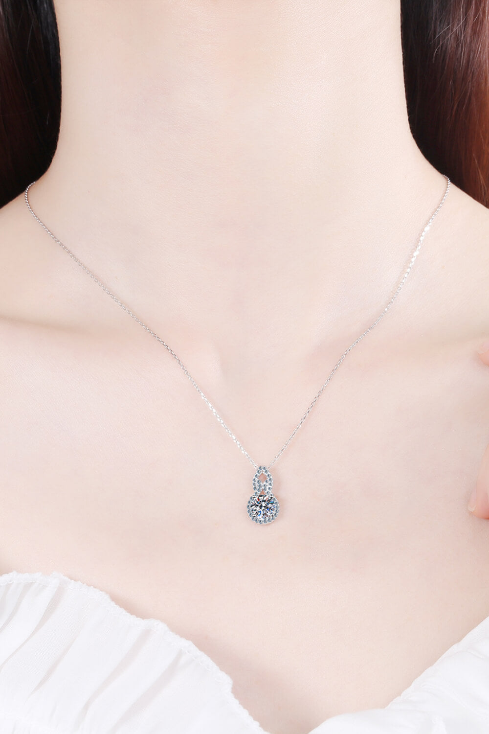 1 Carat Moissanite Pendant Necklace - AllIn Computer