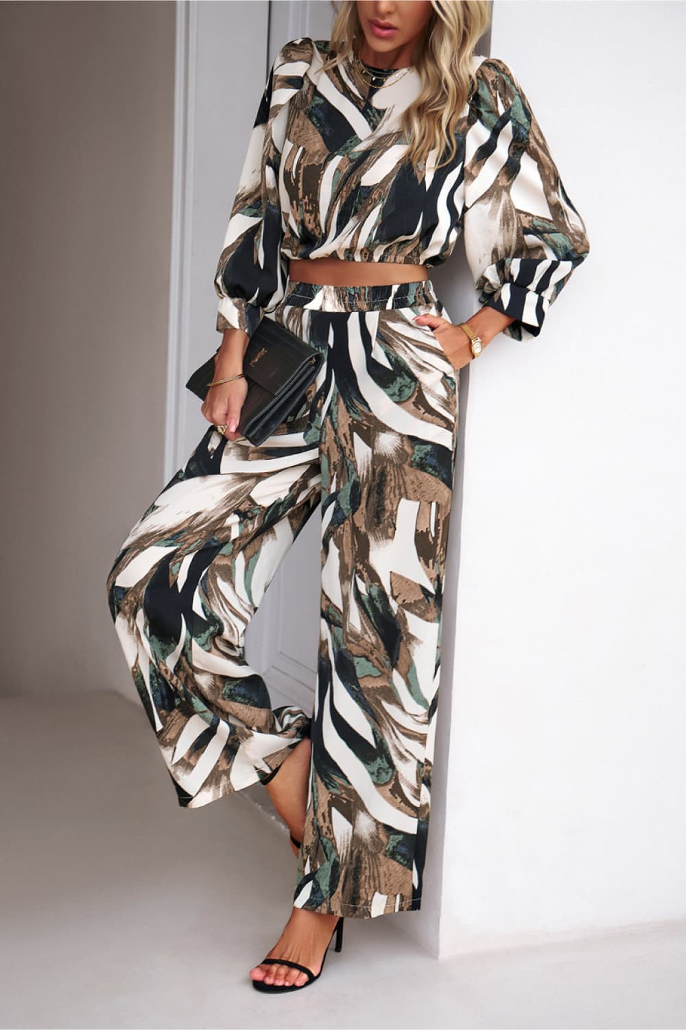 Printed Cropped Top and Pants Set - AllIn Computer