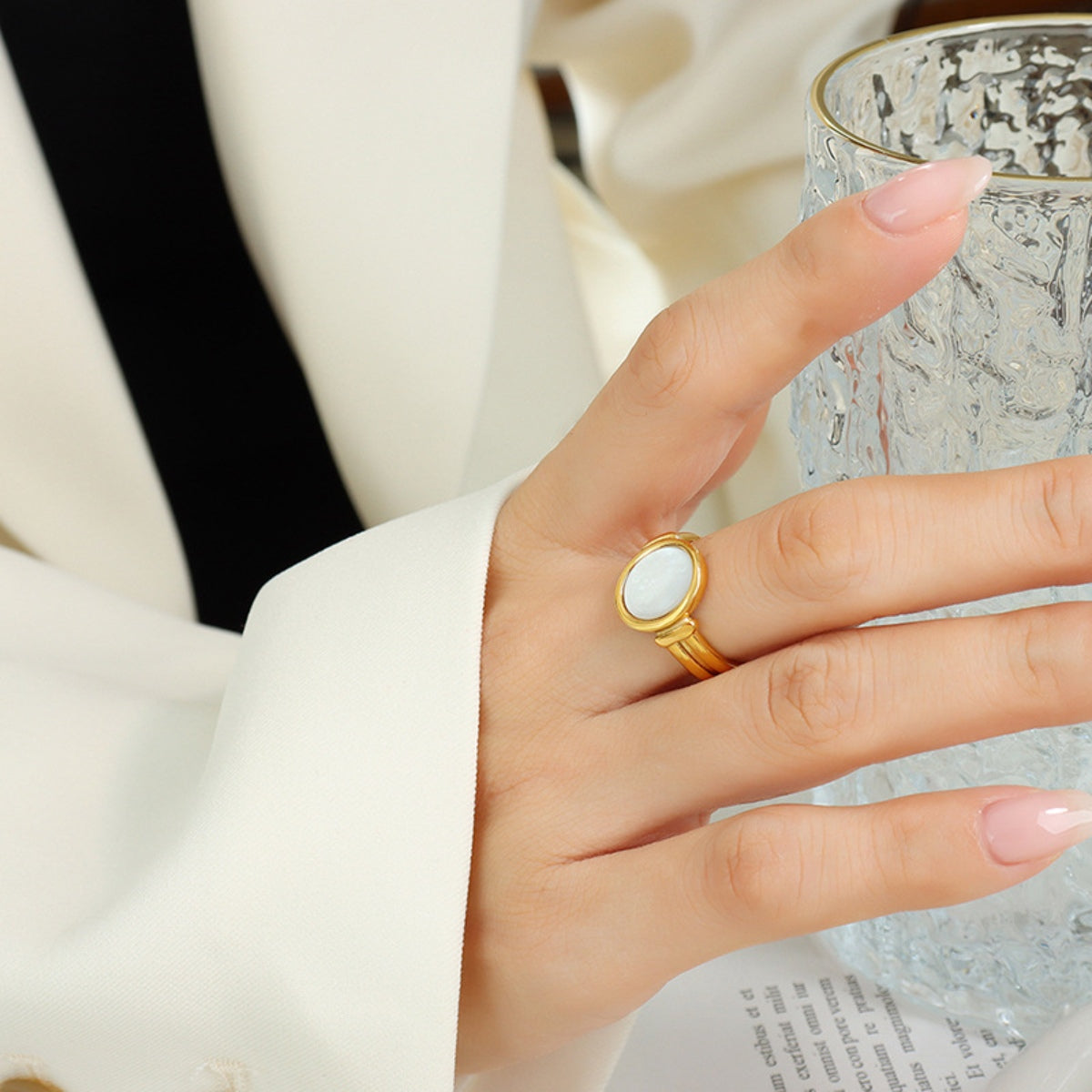 Titanium Steel White Sea Shell Ring - AllIn Computer